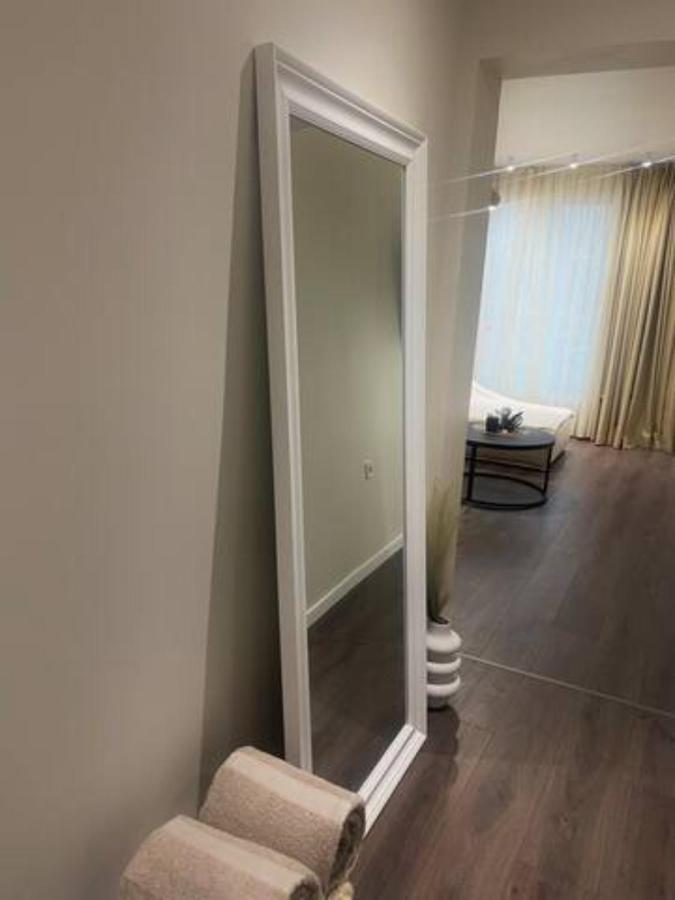New Luxury Furnished Apartment - Beach, Varna Center & Fast Wi-Fi Dış mekan fotoğraf